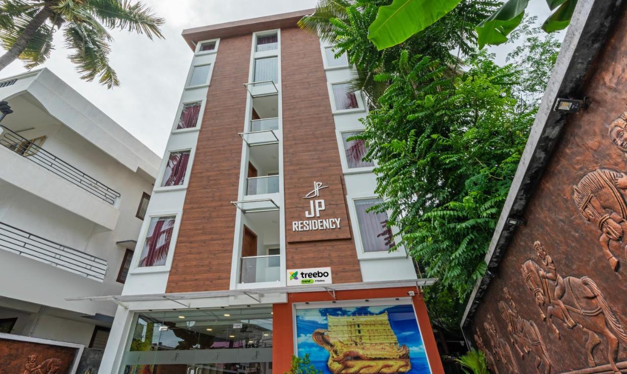 Treebo Jp Residency Hotel Thiruvananthapuram Ngoại thất bức ảnh